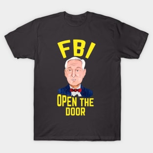 Roger Stone FBI Open the Door! T-Shirt